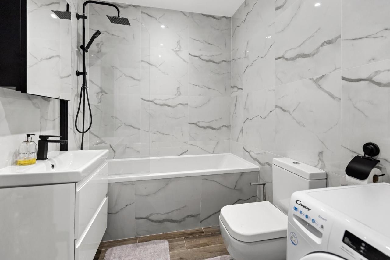 Star London Vivian Avenue 2-Bed Retreat With Garden Leilighet The Hyde Eksteriør bilde