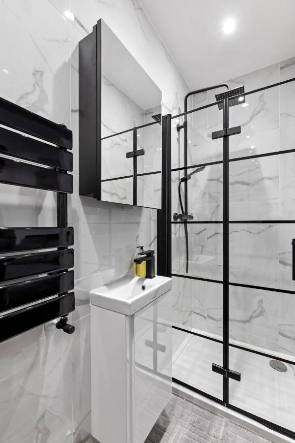 Star London Vivian Avenue 2-Bed Retreat With Garden Leilighet The Hyde Eksteriør bilde