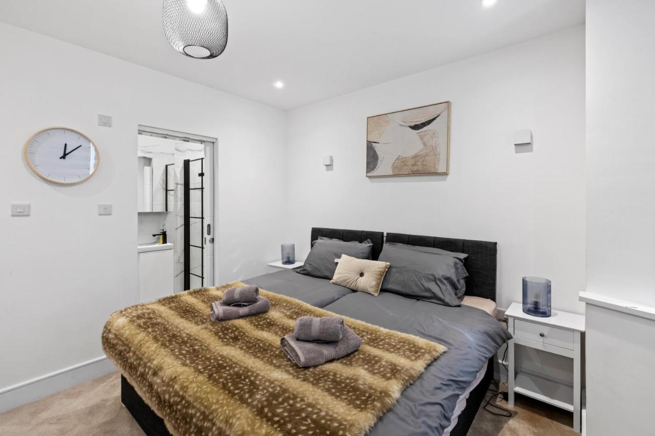 Star London Vivian Avenue 2-Bed Retreat With Garden Leilighet The Hyde Eksteriør bilde